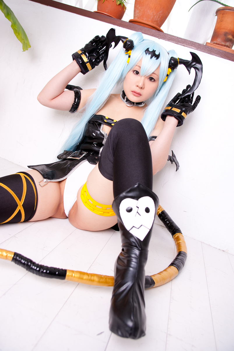 [Cosplay] 2013.04.05 Queen s Blade - Hot Alice